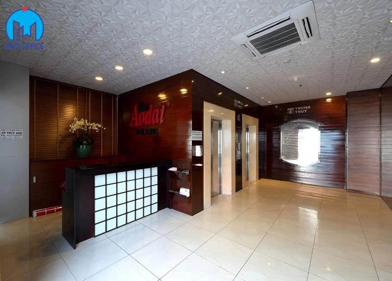 CAO ỐC MISS ÁO DÀI