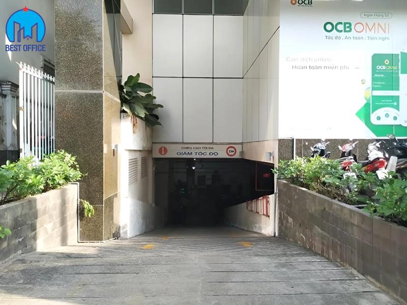 CAO ỐC BÁO NGƯỜI LAO ĐỘNG