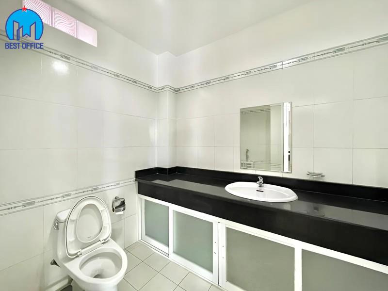 CAO ỐC HOÀNG TRIỀU